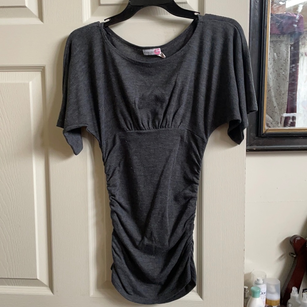 Pre owned Body Central Gray Small shirt